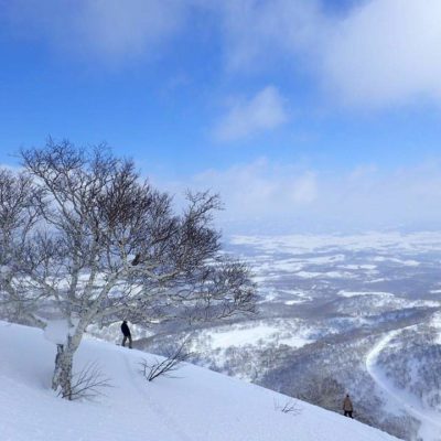 雪山と菅野一勢